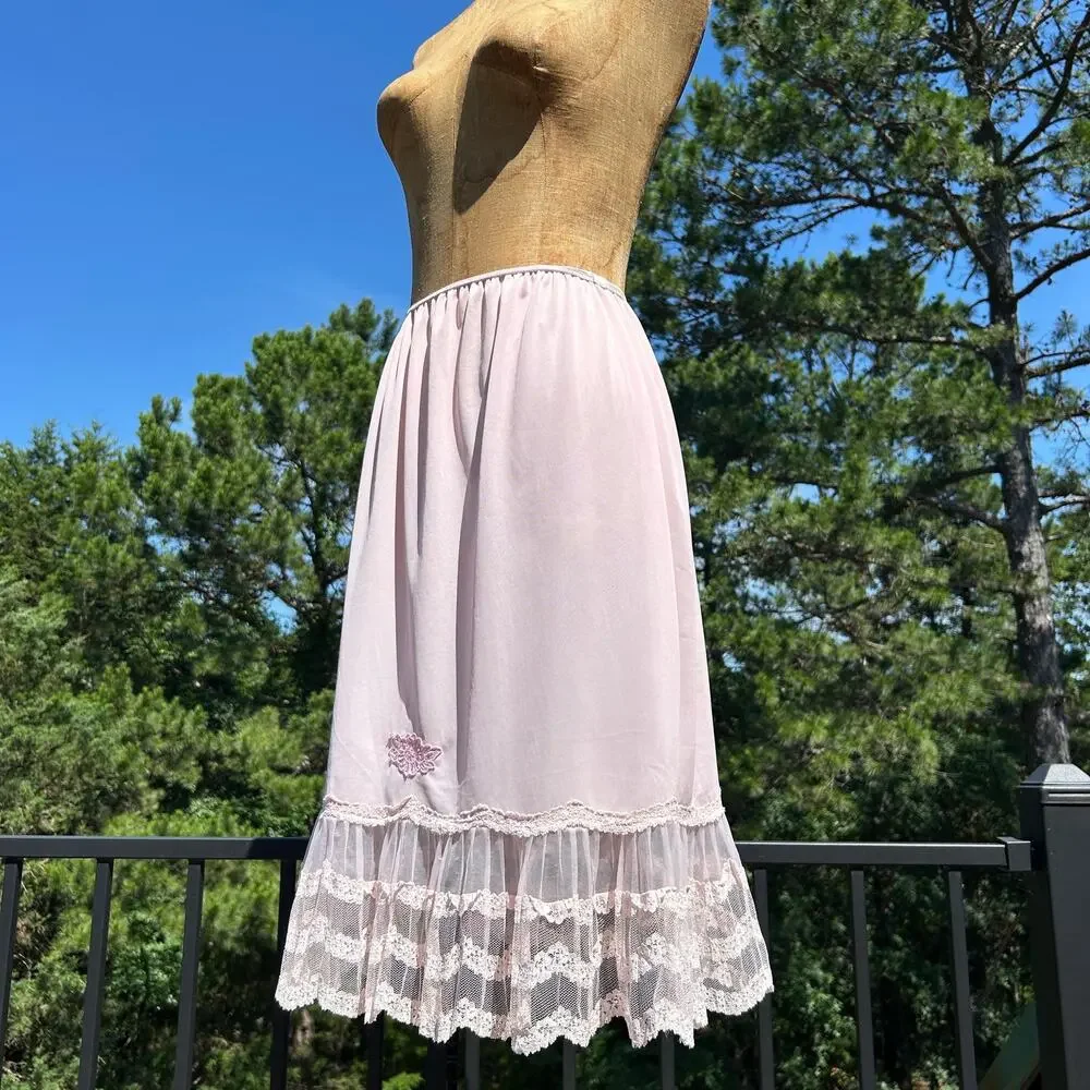 Vintage 40s/50s Pink Tiered Mesh Ruffle Hem Petticoat Slip Skirt - Picture 4 of 7